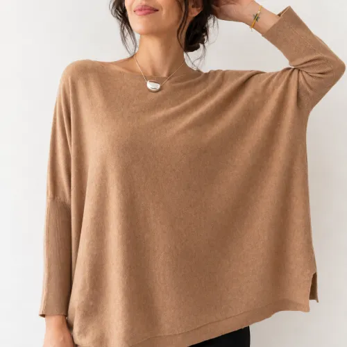 Sweater Oversize básico Camel